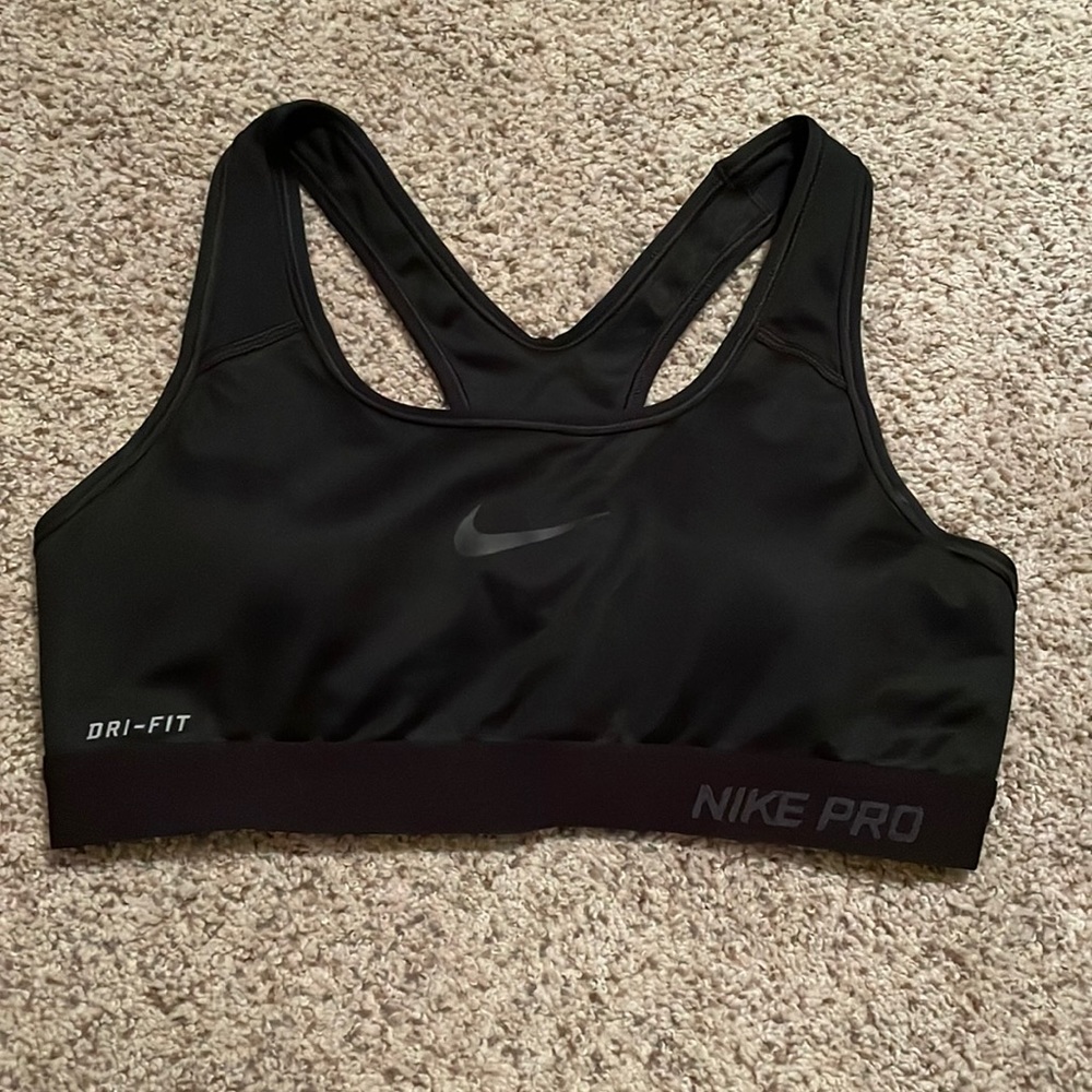 Nike Pro Dri-fit sportsbra